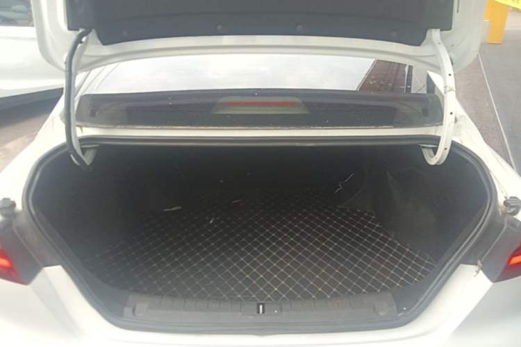 Used Geely Auto Binray 2020 200T DCT Comfort Version Trunk