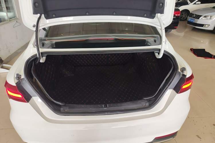 Used Geely Auto Binray 2020 1.4T CVT Asian Games Edition Trunk