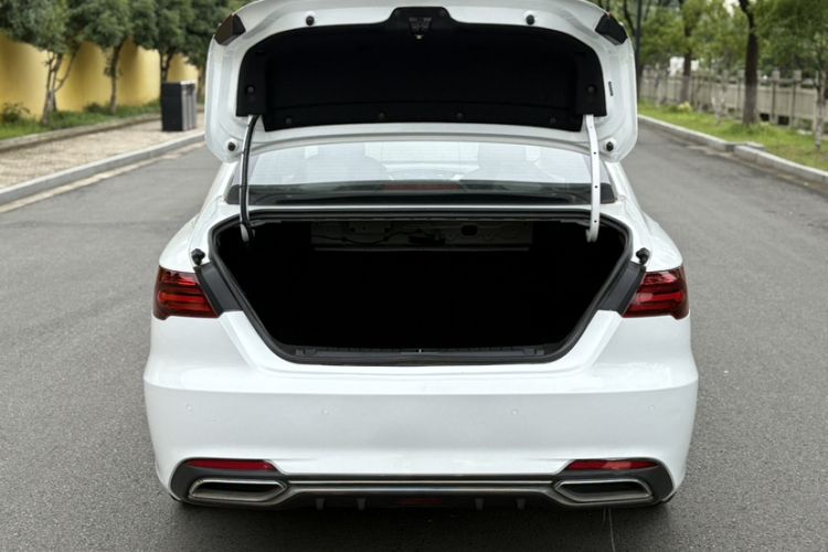 Used Geely Auto Binray 2020 Revised 1.4T CVT Asian Games Edition Trunk