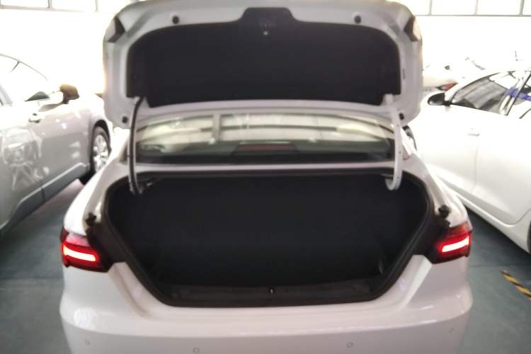 Used Geely Auto Binray 2020 1.4T CVT Asian Games Edition Trunk