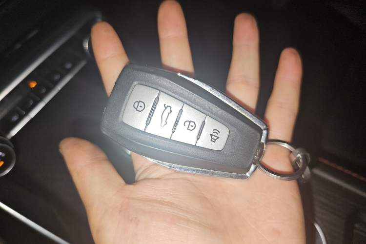 Used Geely Auto Binray 2020 1.4T CVT Luxury Model Vehicle Key