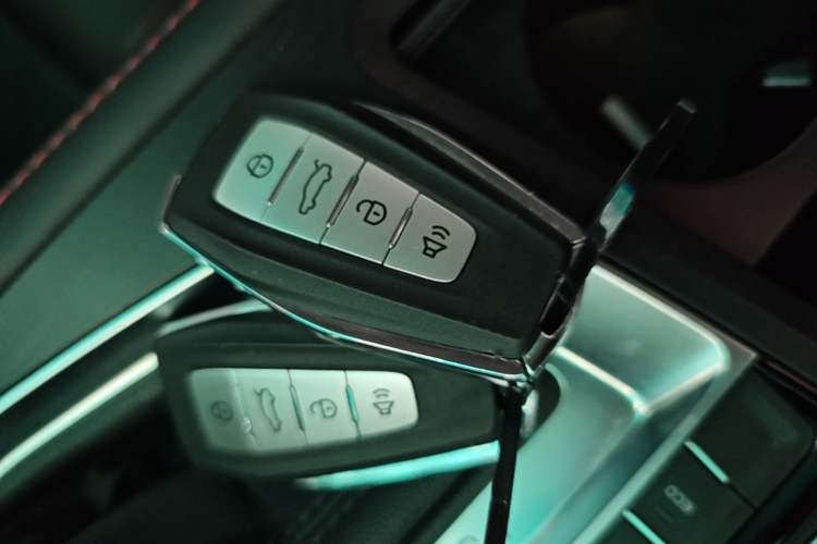 Used Geely Auto Binray 2020 1.4T CVT Asian Games Edition Vehicle Key