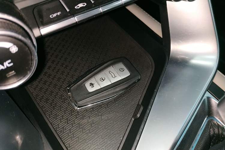 Used Geely Auto Binray 2020 1.4T CVT Asian Games Edition Vehicle Key