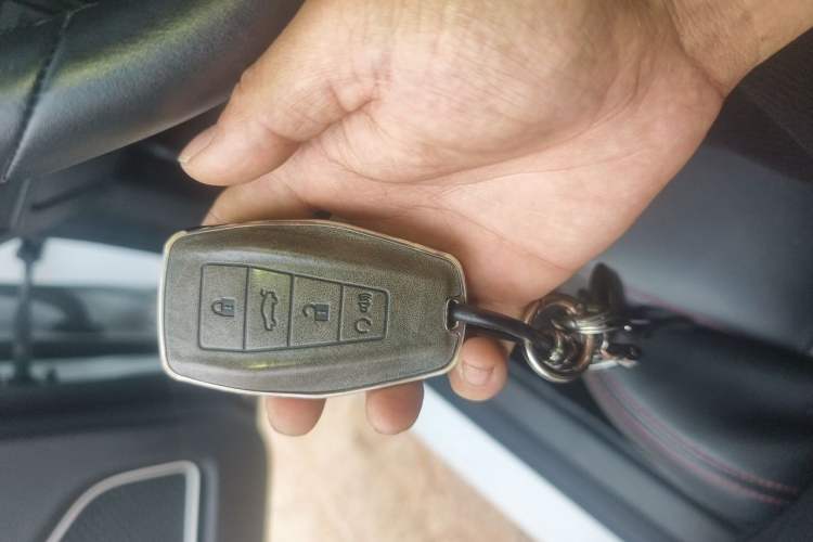Used Geely Auto Binray 2020 1.4T CVT Luxury Model Vehicle Key