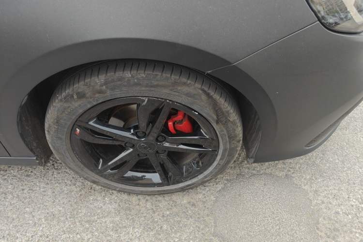 Used Geely Auto Binray 2021 1.4T CVT F-Sport Edition Right Front Wheel Hub