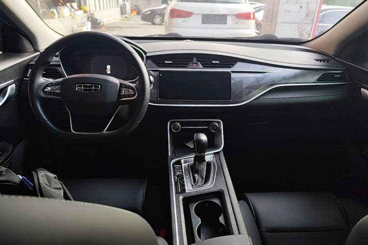 Used Geely Auto Binray 2021 1.4T CVT Asian Games Edition Center Console