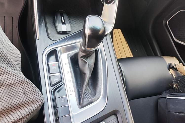 Used Geely Auto Binray 2021 1.4T CVT Asian Games Edition Gear Lever