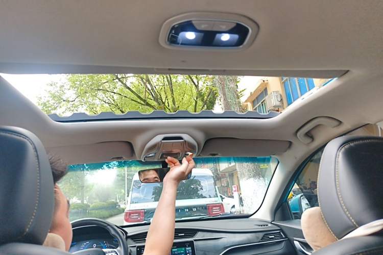Used Geely Auto Binray 2021 1.4T CVT Asian Games Edition Headliner
