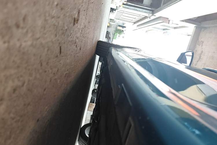 Used Geely Auto Binray 2021 1.4T CVT Asian Games Edition Left Side Sill