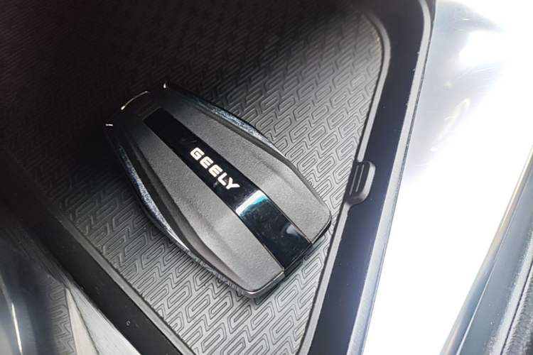 Used Geely Auto Binray 2021 1.4T CVT Asian Games Edition Vehicle Key
