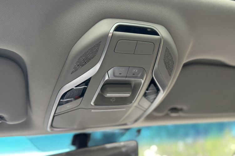 Used Geely Auto Binray 2021 1.4T CVT Asian Games Edition Interior 3