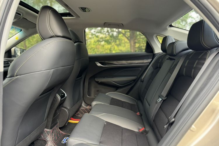 Used Geely Auto Binray 2021 1.4T CVT Asian Games Edition Interior 8