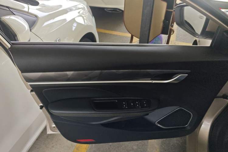 Used Geely Auto Binray 2021 1.4T CVT Asian Games Edition Left Front Door Interior