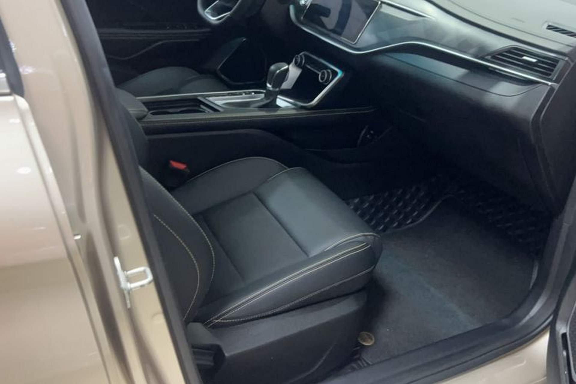 Used Geely Auto Binray 2021 1.4T CVT Asian Games Edition Left Front Seat