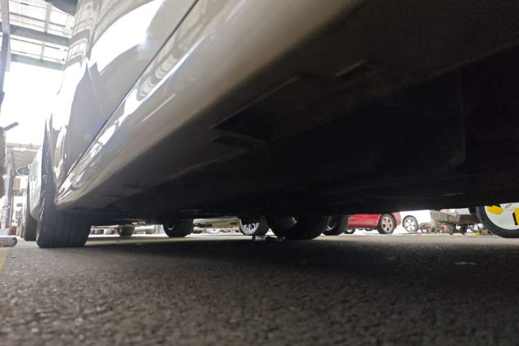Used Geely Auto Binray 2021 1.4T CVT Asian Games Edition Left Side Sill