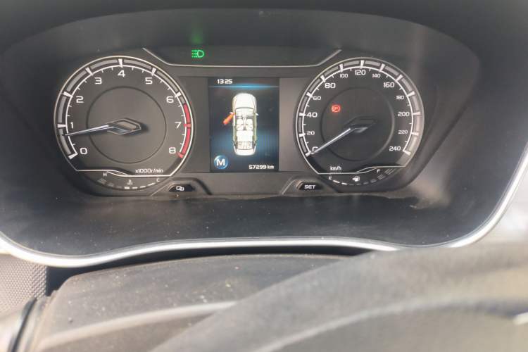 Used Geely Auto Binray 2021 1.4T Manual Luxury Edition Odometer Close Up