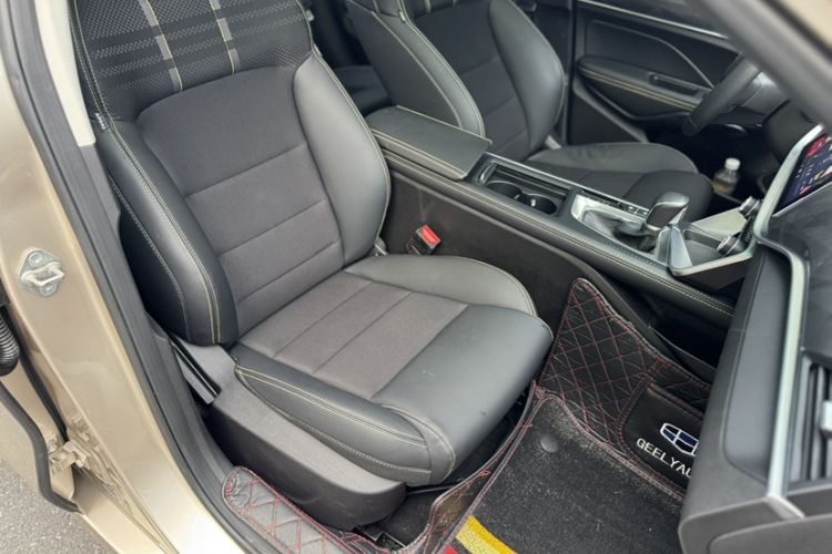 Used Geely Auto Binray 2021 1.4T CVT Asian Games Edition Right Front Seat