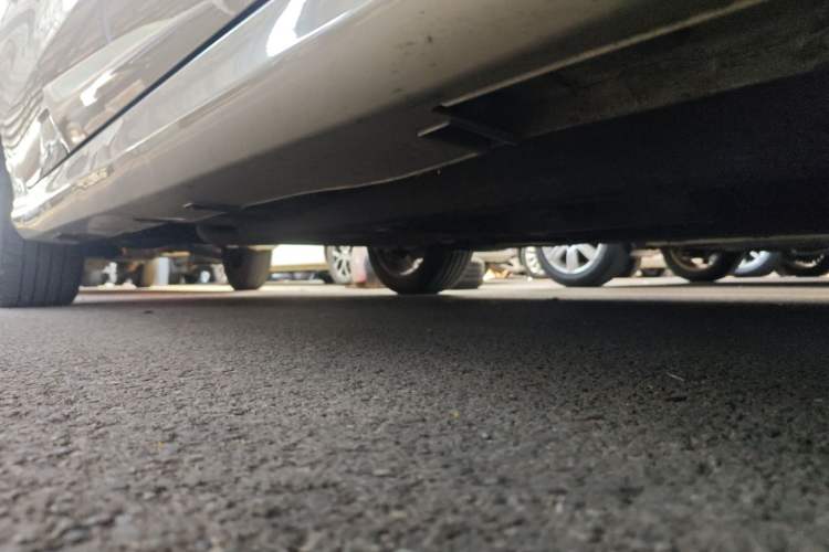 Used Geely Auto Binray 2021 1.4T CVT Asian Games Edition Right Side Sill