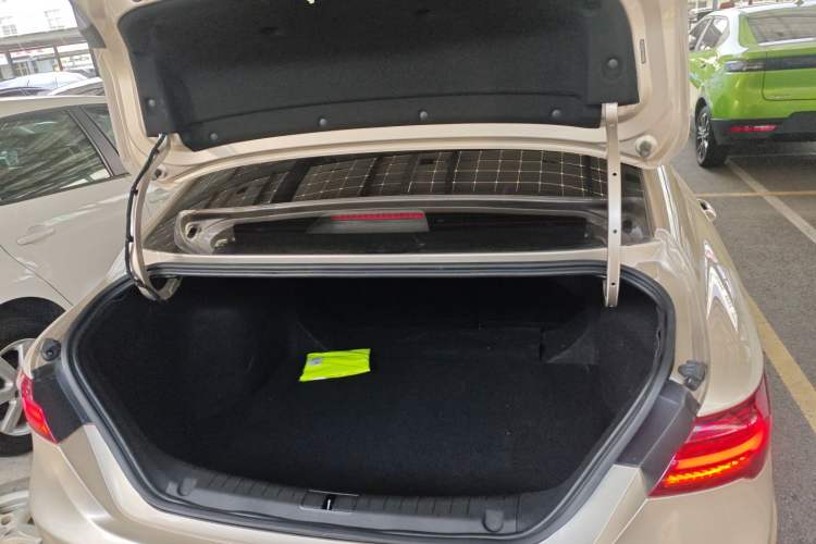 Used Geely Auto Binray 2021 1.4T CVT Asian Games Edition Trunk