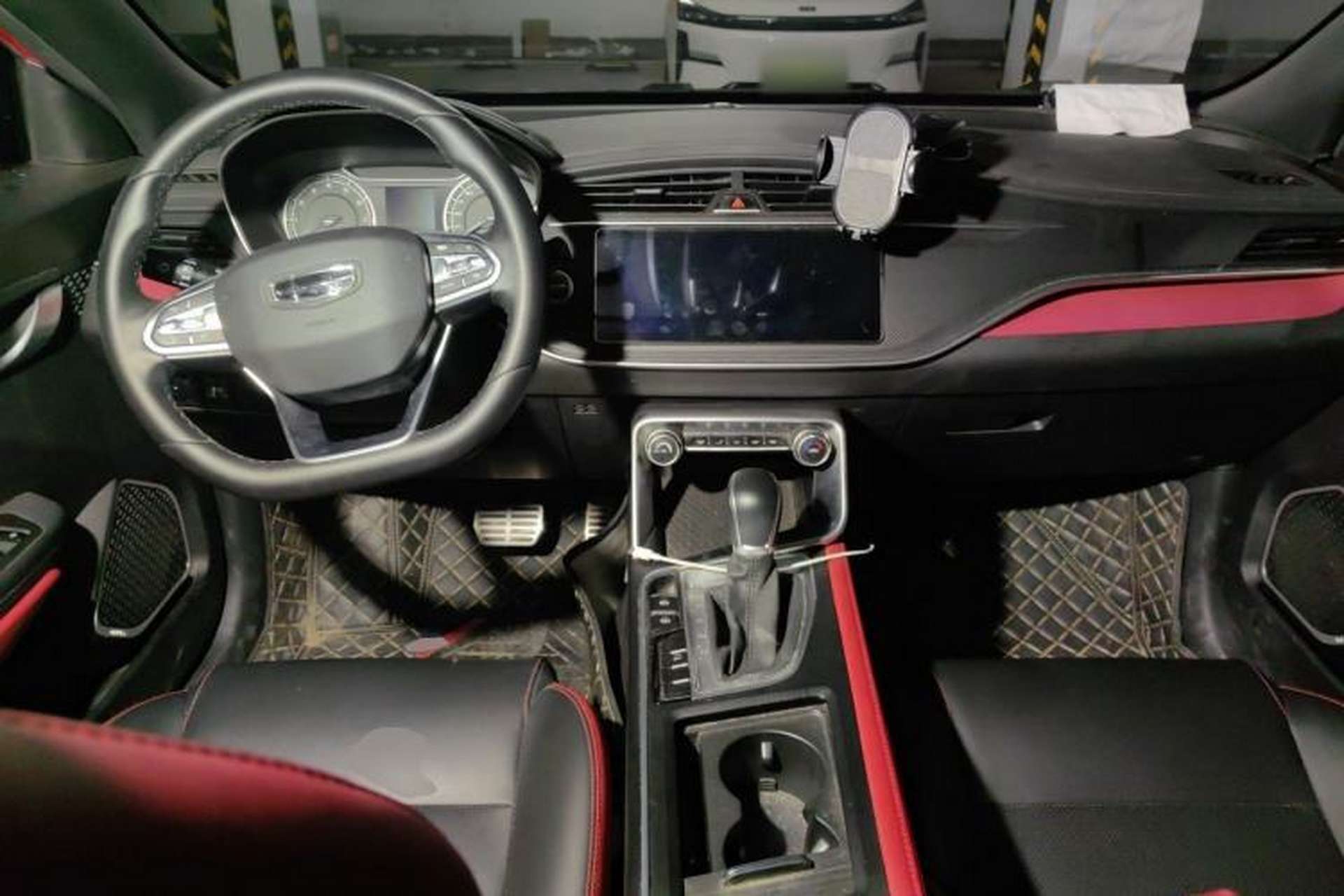 Used Geely Auto Binray 2021 1.4T CVT F-Sport Edition Center Console