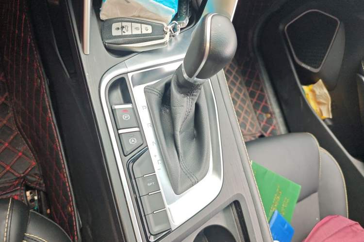 Used Geely Auto Binray 2021 1.4T CVT Asian Games Edition Gear Lever