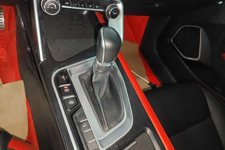 Used Geely Auto Binray 2021 1.4T CVT F-Sport Edition Gear Lever