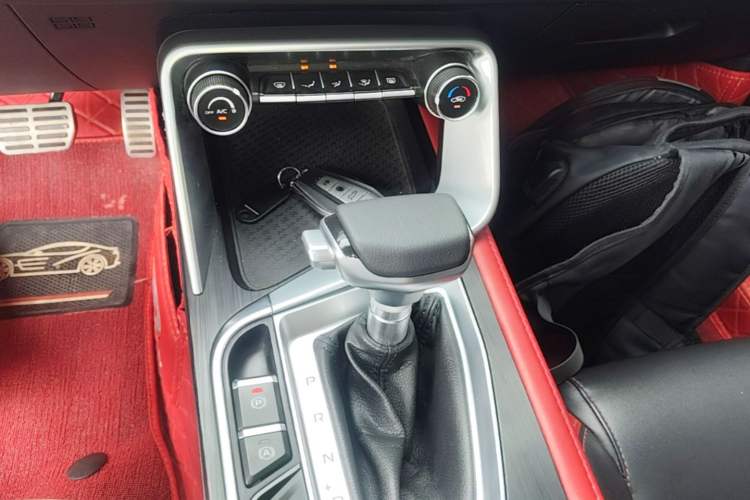 Used Geely Auto Binray 2021 1.4T CVT F-Sport Edition Gear Lever