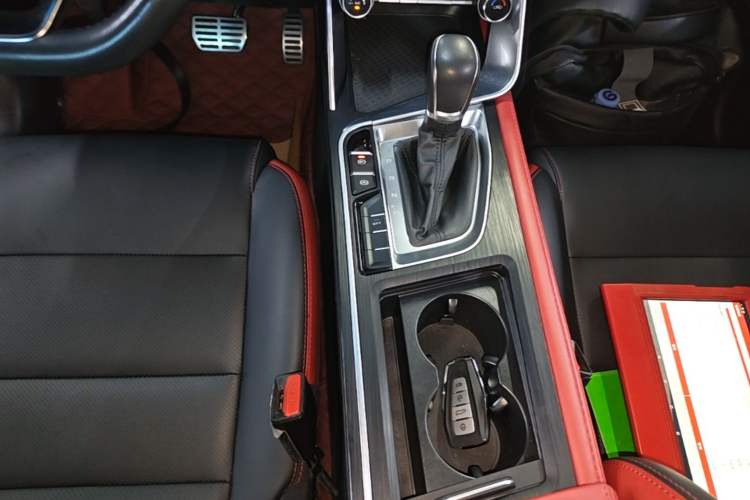 Used Geely Auto Binray 2021 1.4T CVT F-Sport Edition Gear Lever