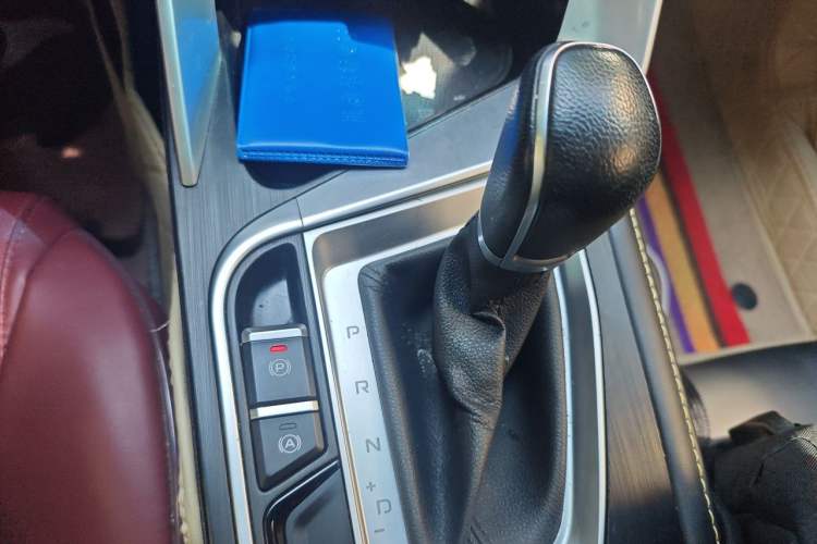 Used Geely Auto Binray 2021 1.4T CVT Asian Games Edition Gear Lever