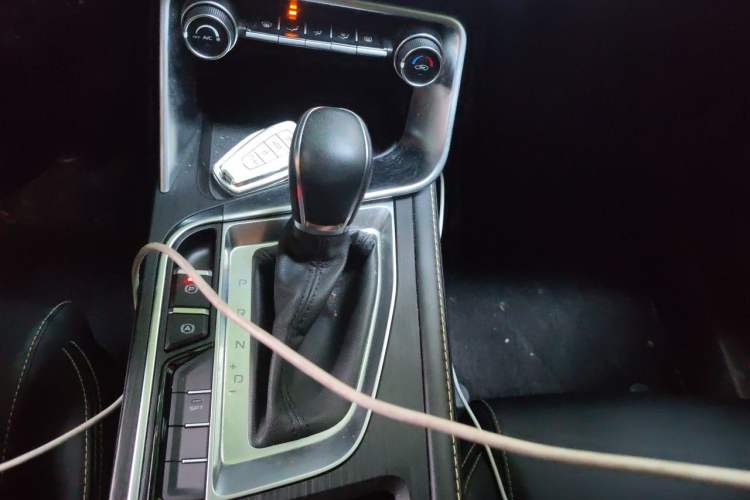 Used Geely Auto Binray 2021 1.4T CVT Asian Games Edition Gear Lever