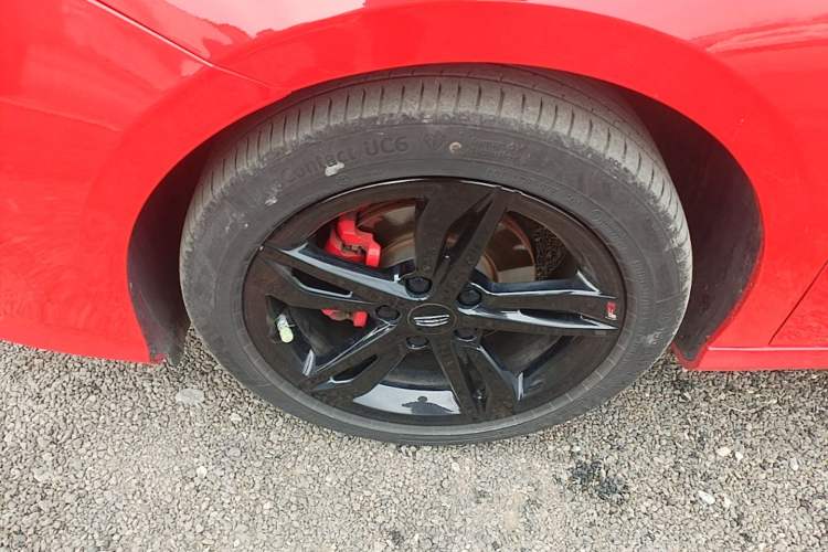 Used Geely Auto Binray 2021 1.4T CVT F-Sport Edition Left Front Wheel Hub