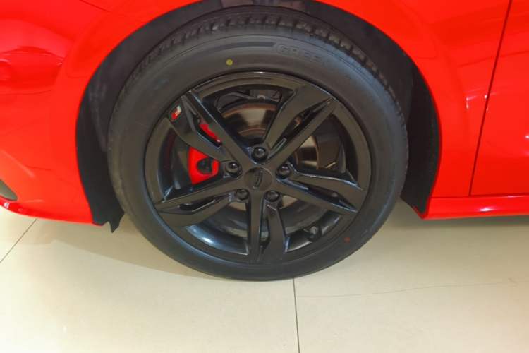 Used Geely Auto Binray 2021 1.4T CVT F-Flagship Edition Left Front Wheel Hub