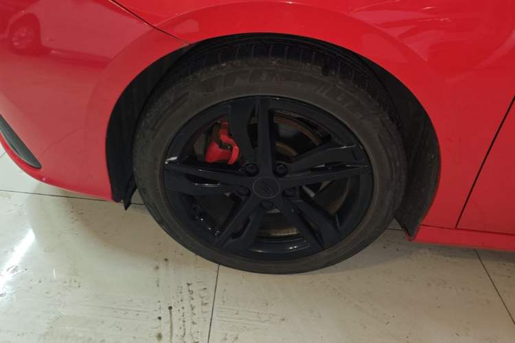 Used Geely Auto Binray 2021 1.4T CVT F-Sport Edition Left Front Wheel Hub