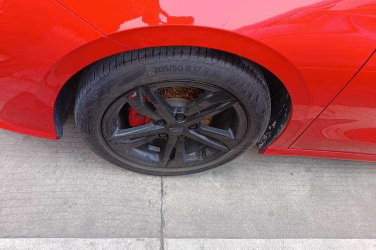 Used Geely Auto Binray 2021 1.4T CVT F-Sport Edition Left Front Wheel Hub
