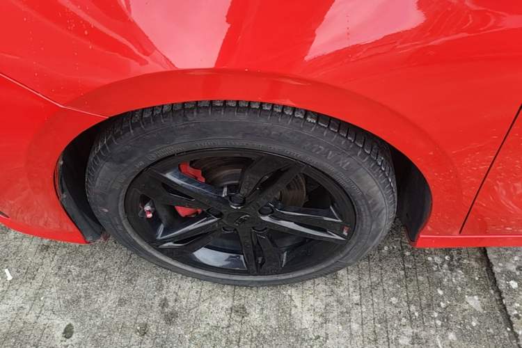 Used Geely Auto Binray 2021 1.4T CVT F-Sport Edition Left Front Wheel Hub