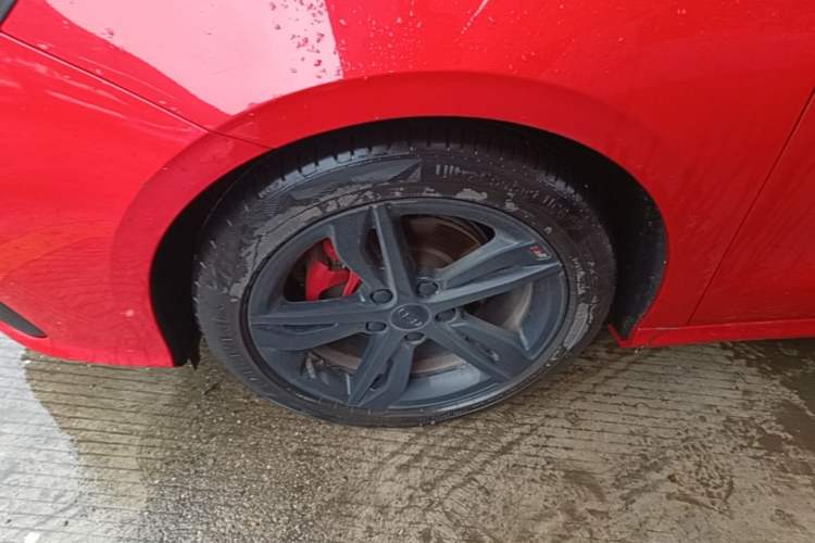 Used Geely Auto Binray 2021 1.4T CVT F-Sport Edition Left Front Wheel Hub