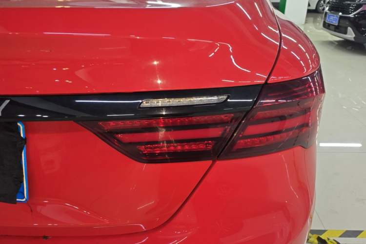 Used Geely Auto Binray 2021 1.4T CVT F-Sport Edition Right Rear Taillight