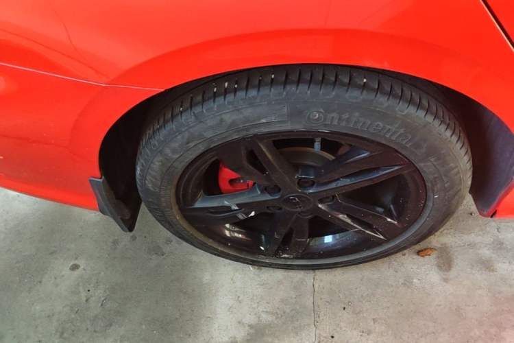 Used Geely Auto Binray 2021 1.4T CVT F-Sport Edition Right Rear Wheel Hub