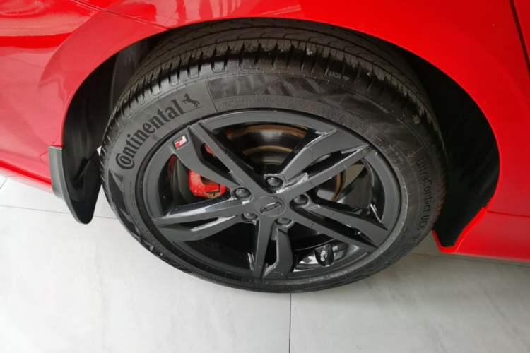 Used Geely Auto Binray 2021 1.4T CVT F-Sport Edition Right Rear Wheel Hub