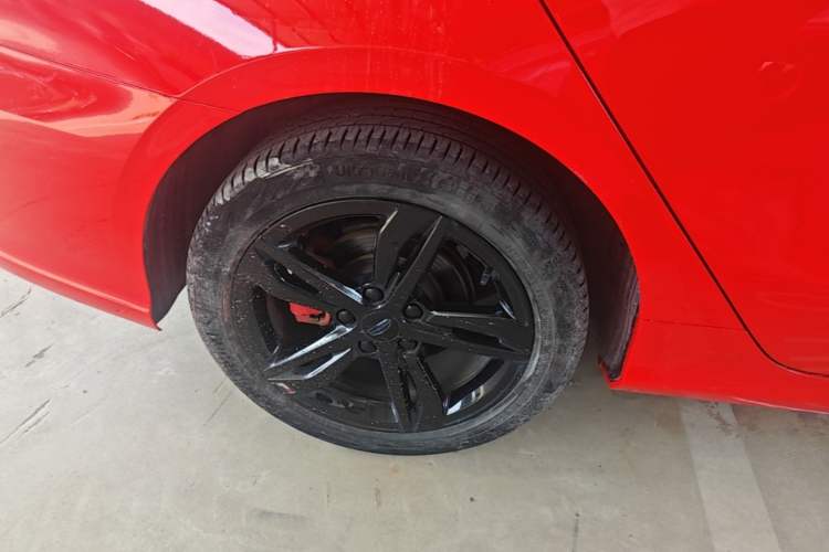 Used Geely Auto Binray 2021 1.4T CVT F-Sport Edition Right Rear Wheel Hub