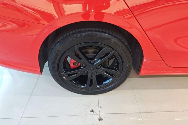 Used Geely Auto Binray 2021 1.4T CVT F-Sport Edition Right Rear Wheel Hub