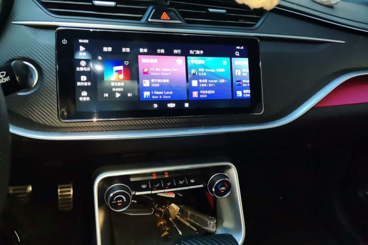 Used Geely Auto Binray 2021 1.4T CVT F-Sport Edition Audio And AC Panel