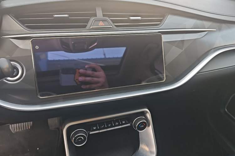 Used Geely Auto Binray 2021 1.4T CVT Asian Games Edition Audio And AC Panel