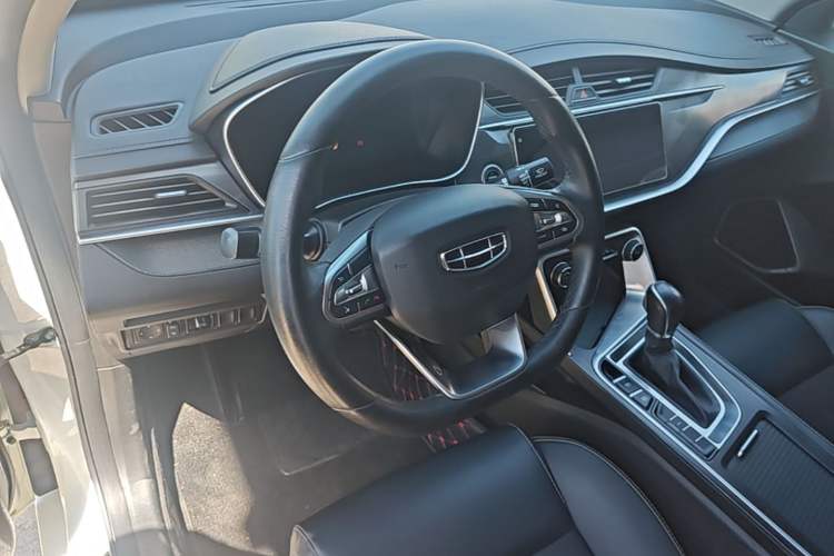 Used Geely Auto Binray 2021 1.4T CVT Asian Games Edition Center Console