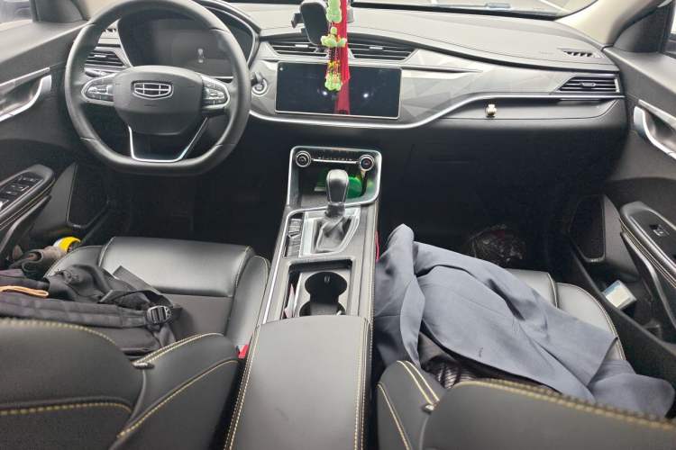 Used Geely Auto Binray 2021 1.4T CVT Asian Games Edition Center Console
