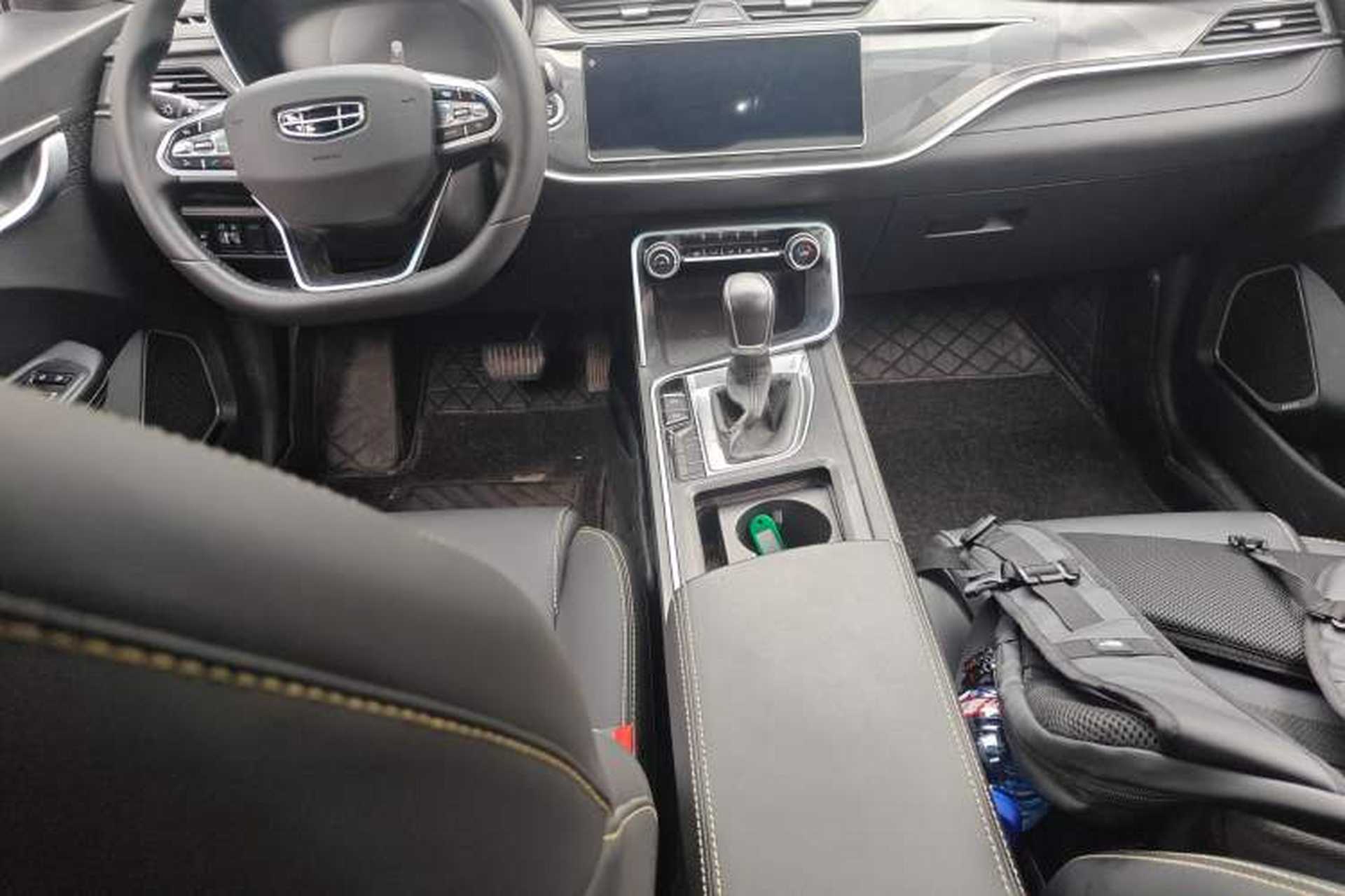 Used Geely Auto Binray 2021 1.4T CVT Asian Games Edition Center Console
