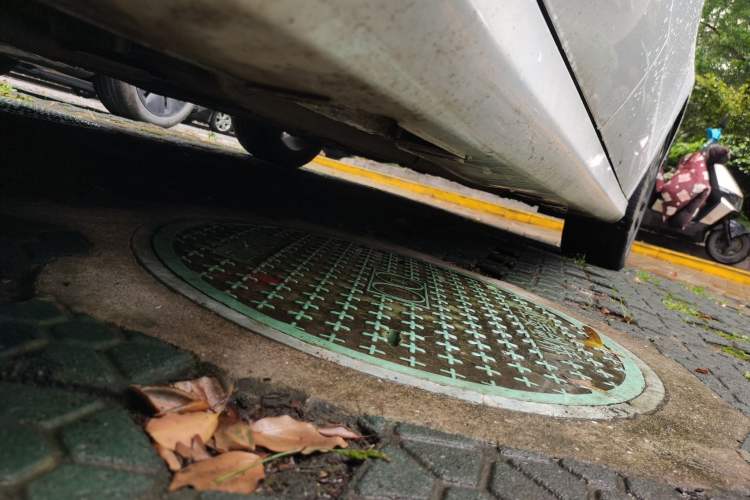 Used Geely Auto Binray 2021 1.4T CVT Asian Games Edition Chassis Rear Right