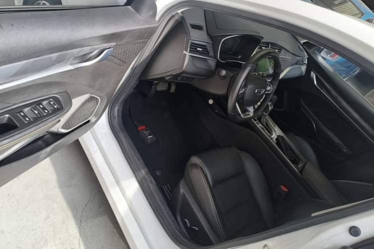 Used Geely Auto Binray 2021 1.4T CVT Asian Games Edition Driver Seat