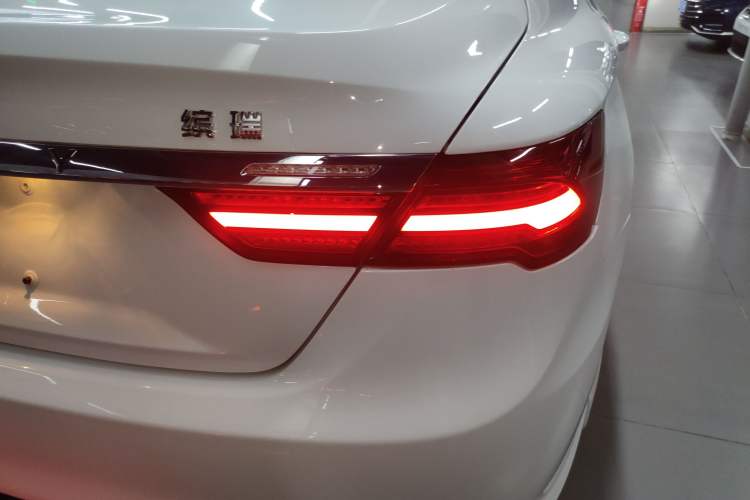 Used Geely Auto Binray 2021 1.4T CVT Asian Games Edition Exterior 3