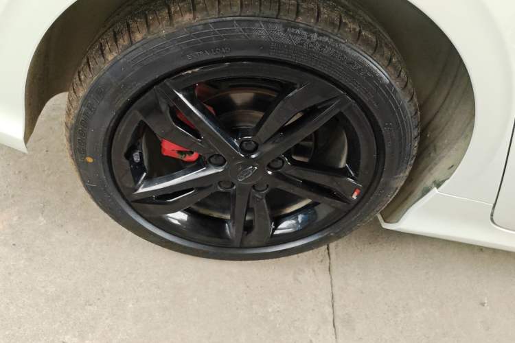 Used Geely Auto Binray 2021 1.4T CVT F-Sport Edition Exterior 5